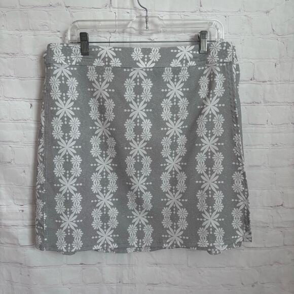 RipSkirt Hawaii Boho Lei light gray and white wrap travel skirt 19” length 2 Lrg - Picture 2 of 4